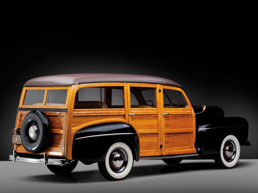  Ford V8 Super Deluxe Station Wagon 1942 года  (фото 25 из 27)